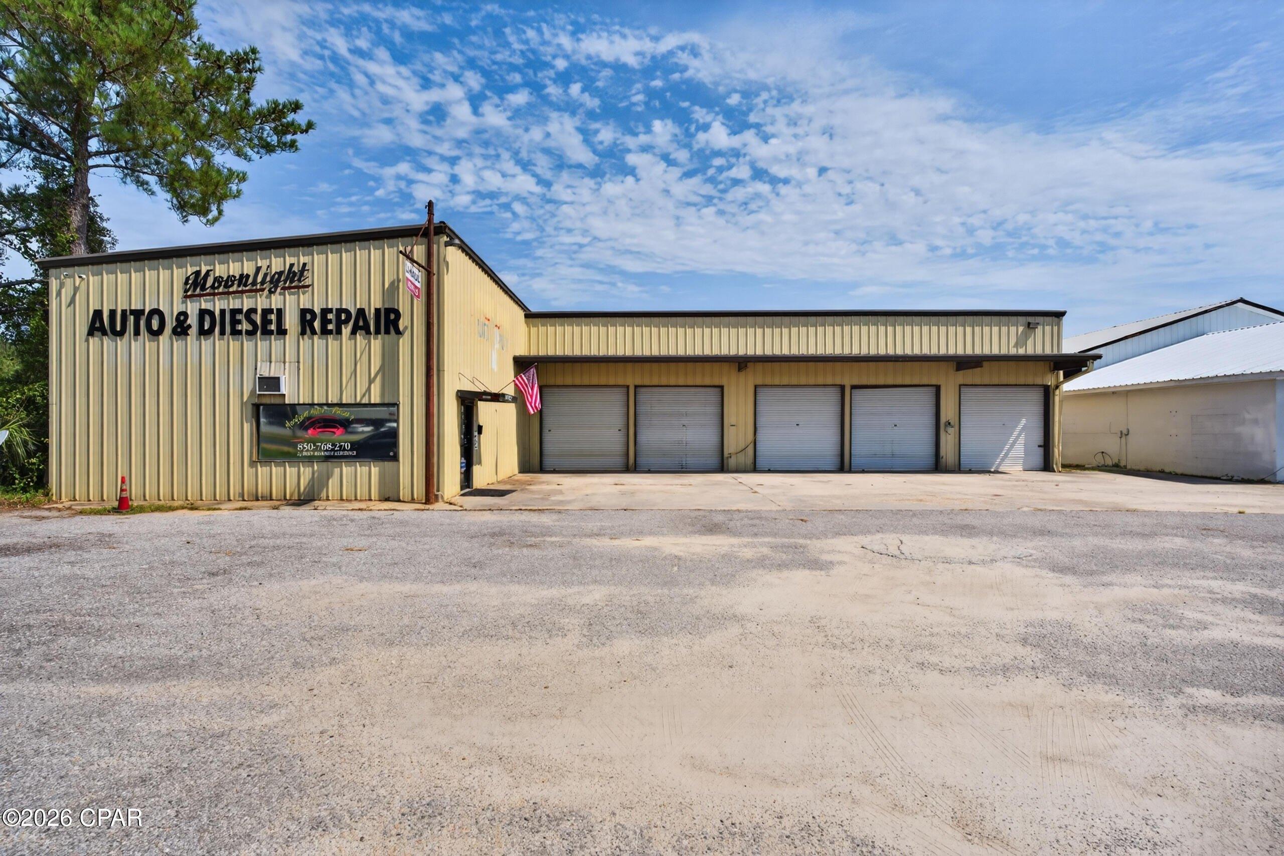 Property Image for 606 W Highway 90