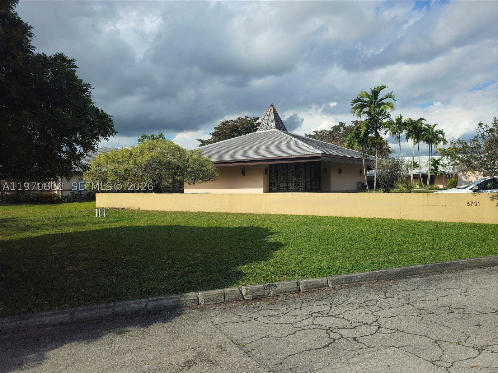 Property Image for 6701 Miami Lakeway S