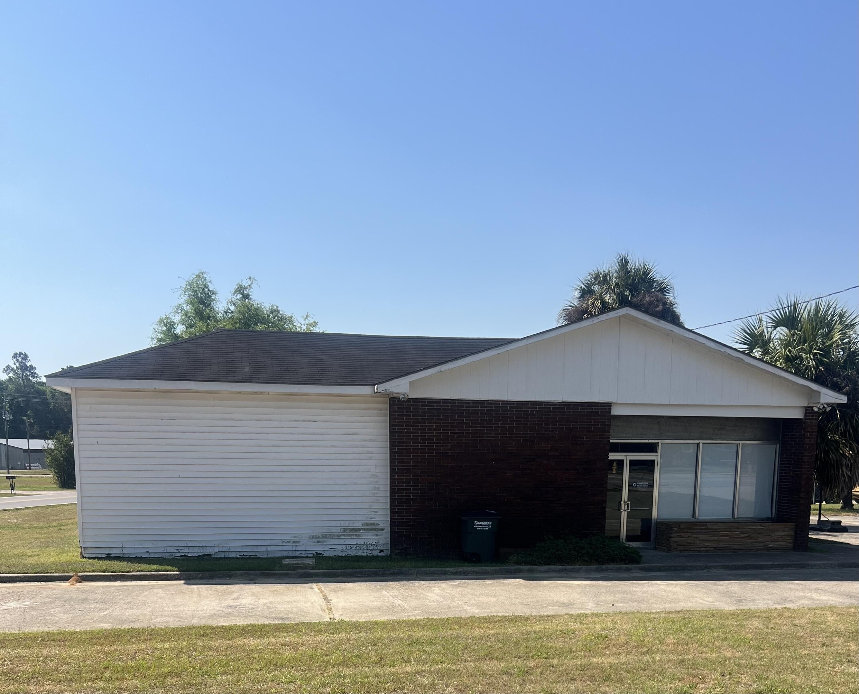 Property Image for 1178 E Winthrope Avenue
