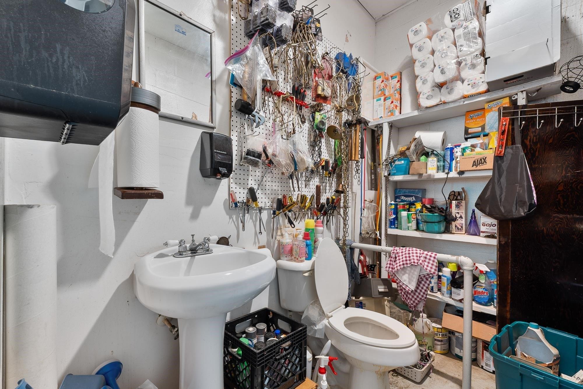 727 14th Street W, Huntington, WV 25701 - MLS# 180884 | C21