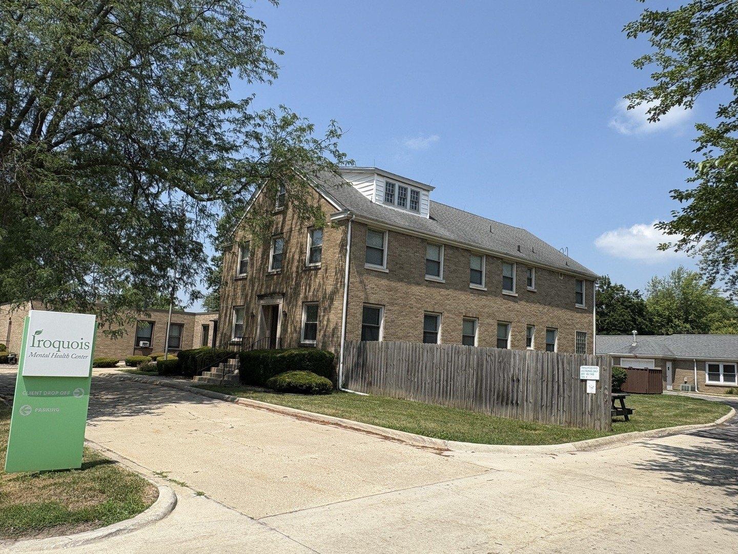 Property Image for 411 W Division Street