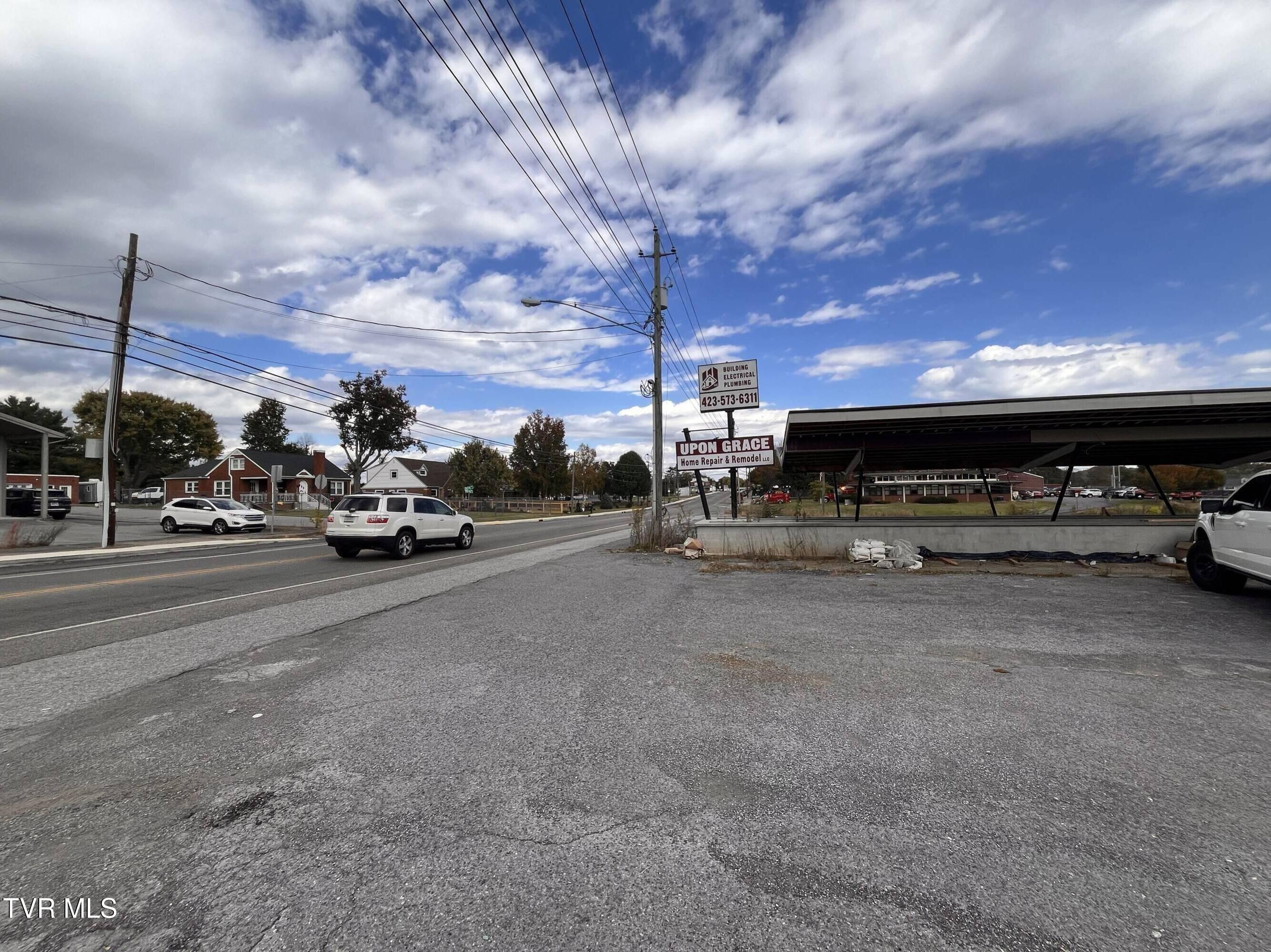 Property Image for 227 Bluff City Highway