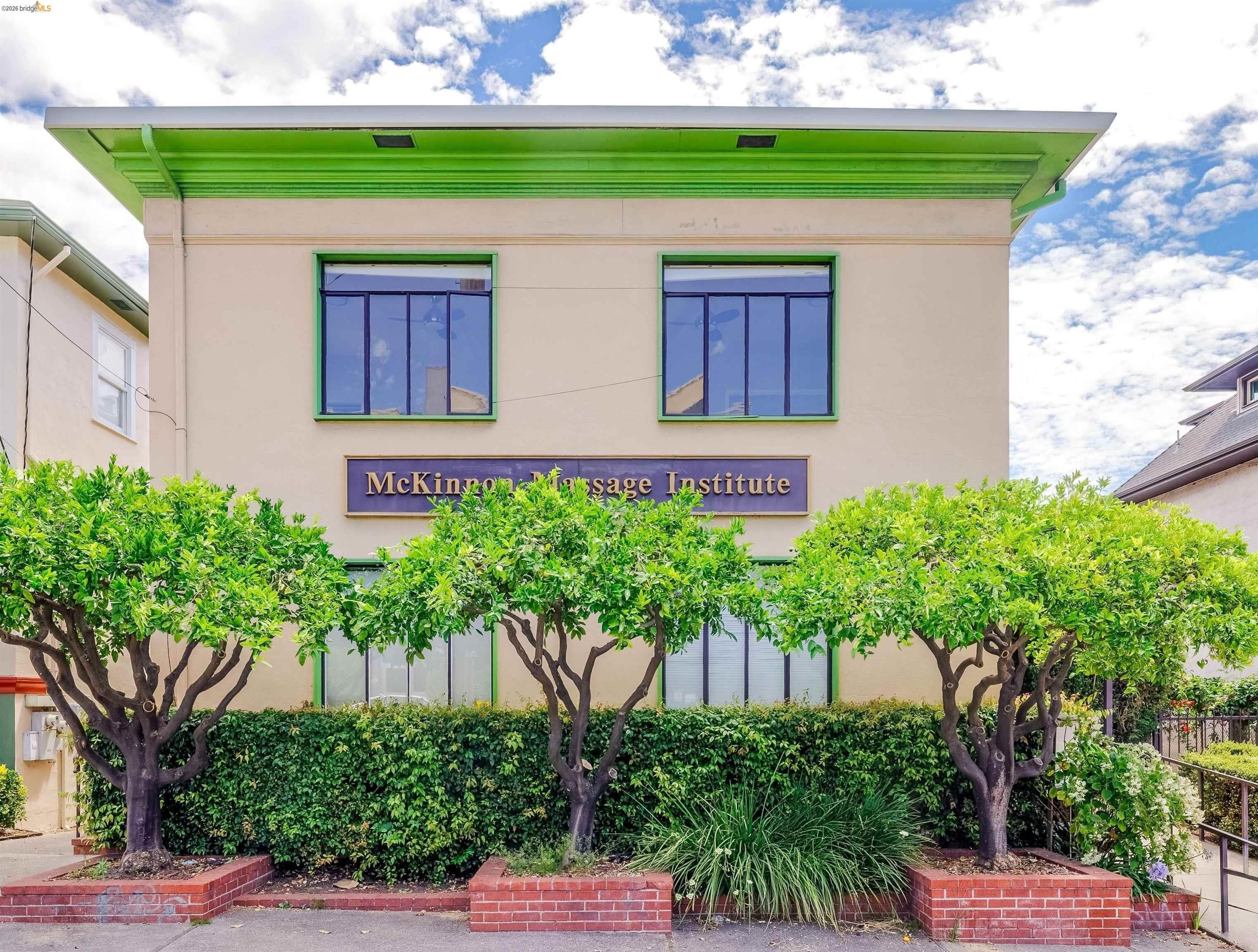 Property Image for 2944 Webster St
