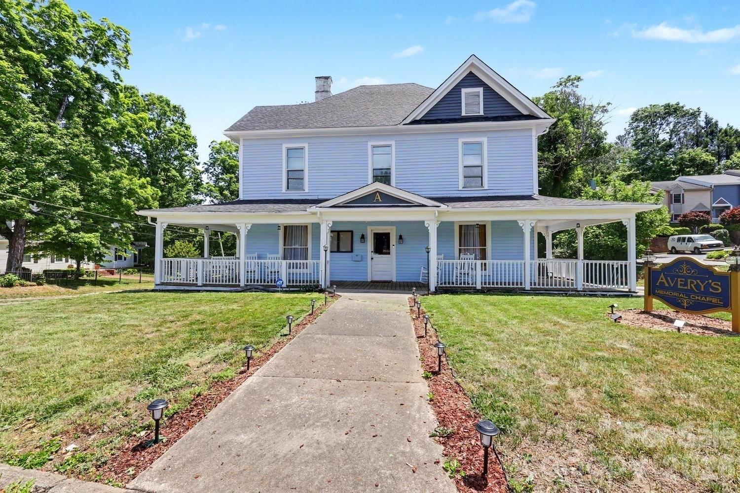 Property Image for 601 College Avenue SW