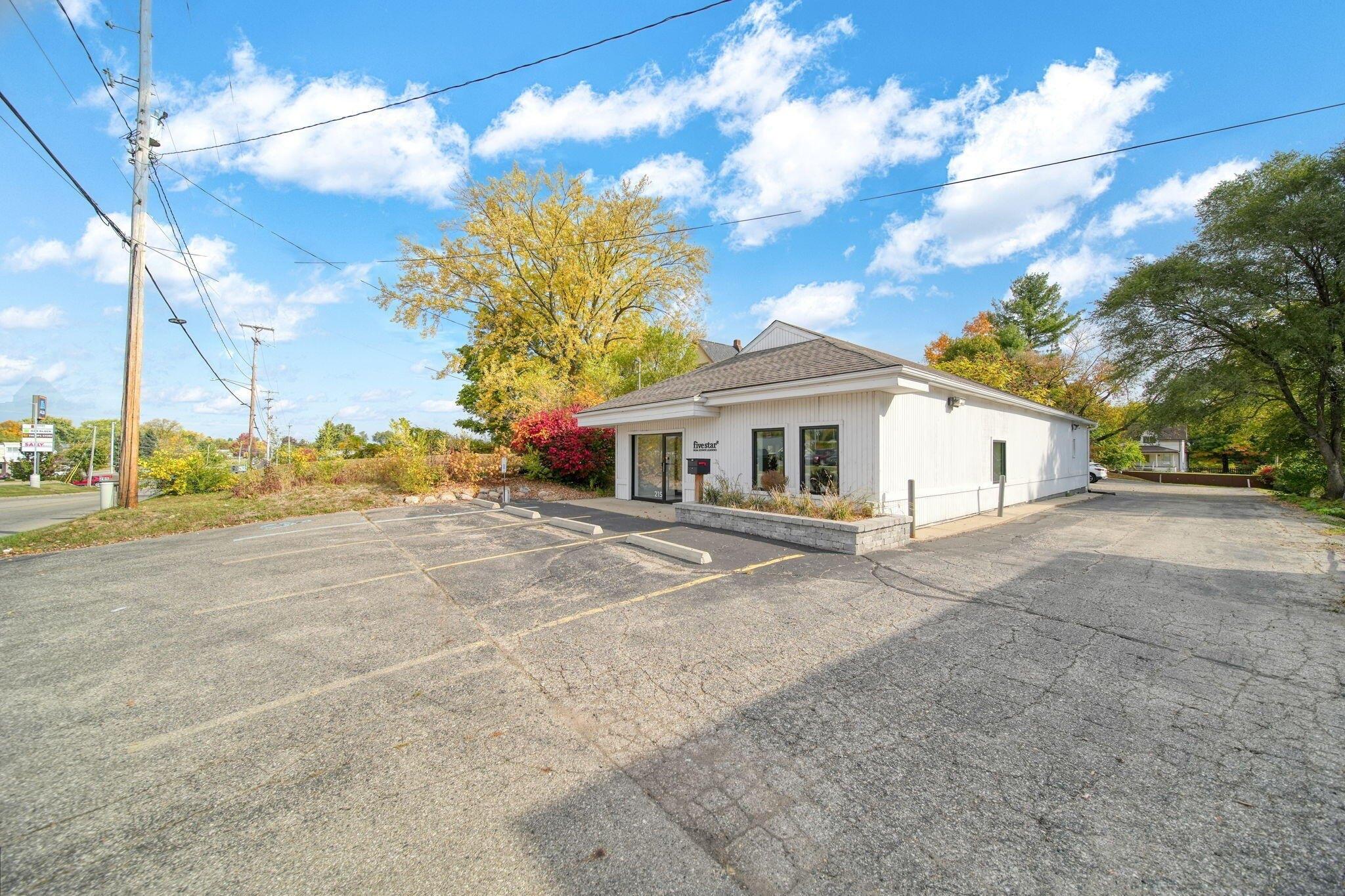 Property Image for 215 S Dettman Road