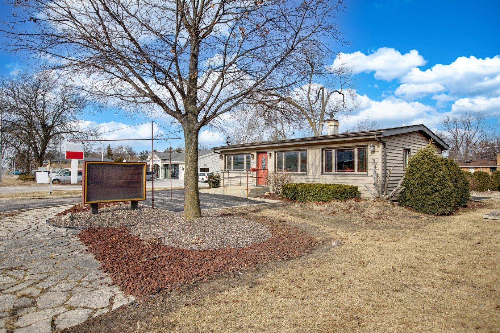 Property Image for 1825 E Roosevelt Road