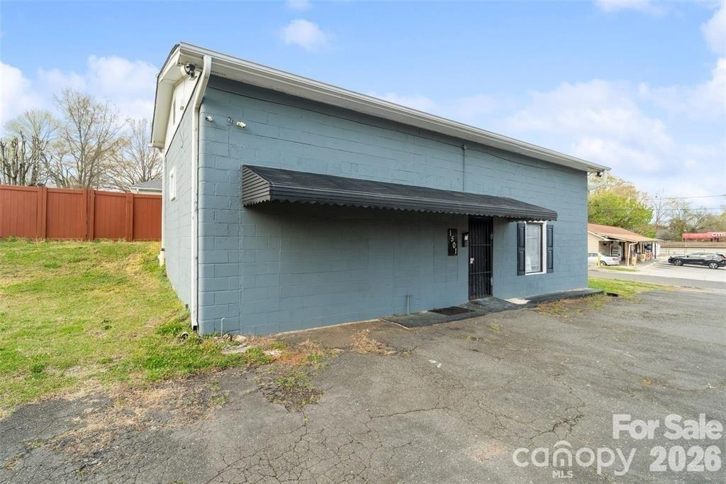 Property Image for 1501 S Marietta Street