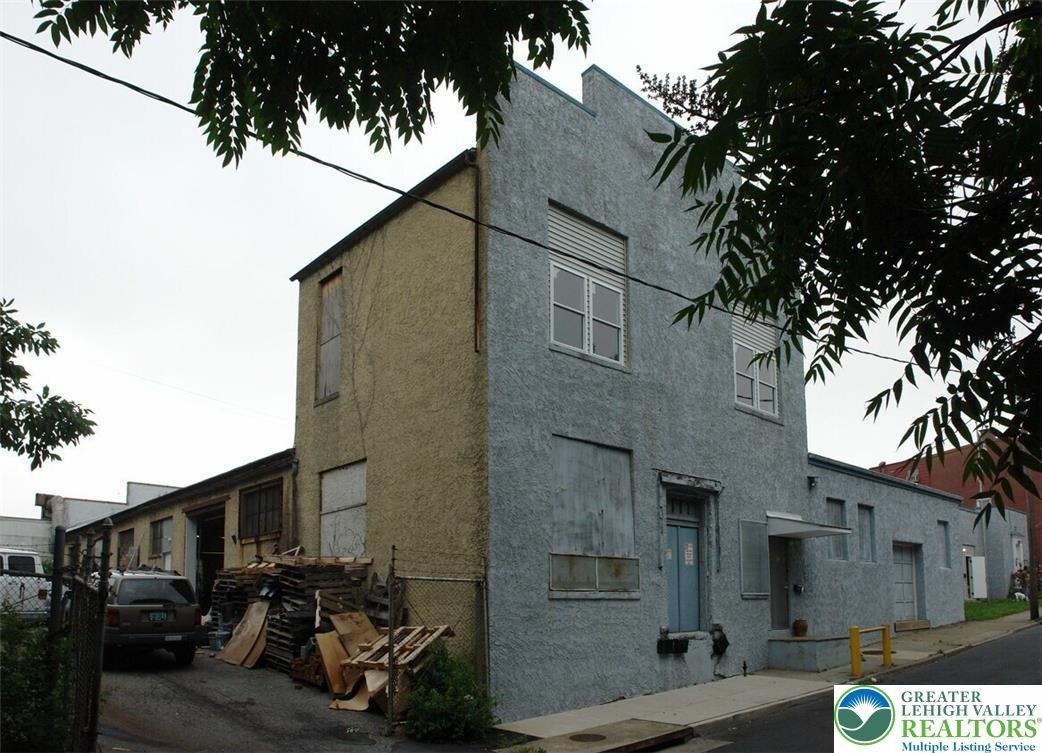 Property Image for 925 N Lumber Street 911