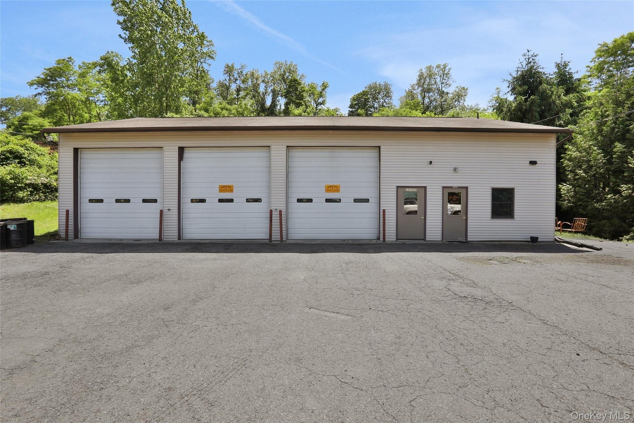 Property Image for 16 Sloop Hill Road