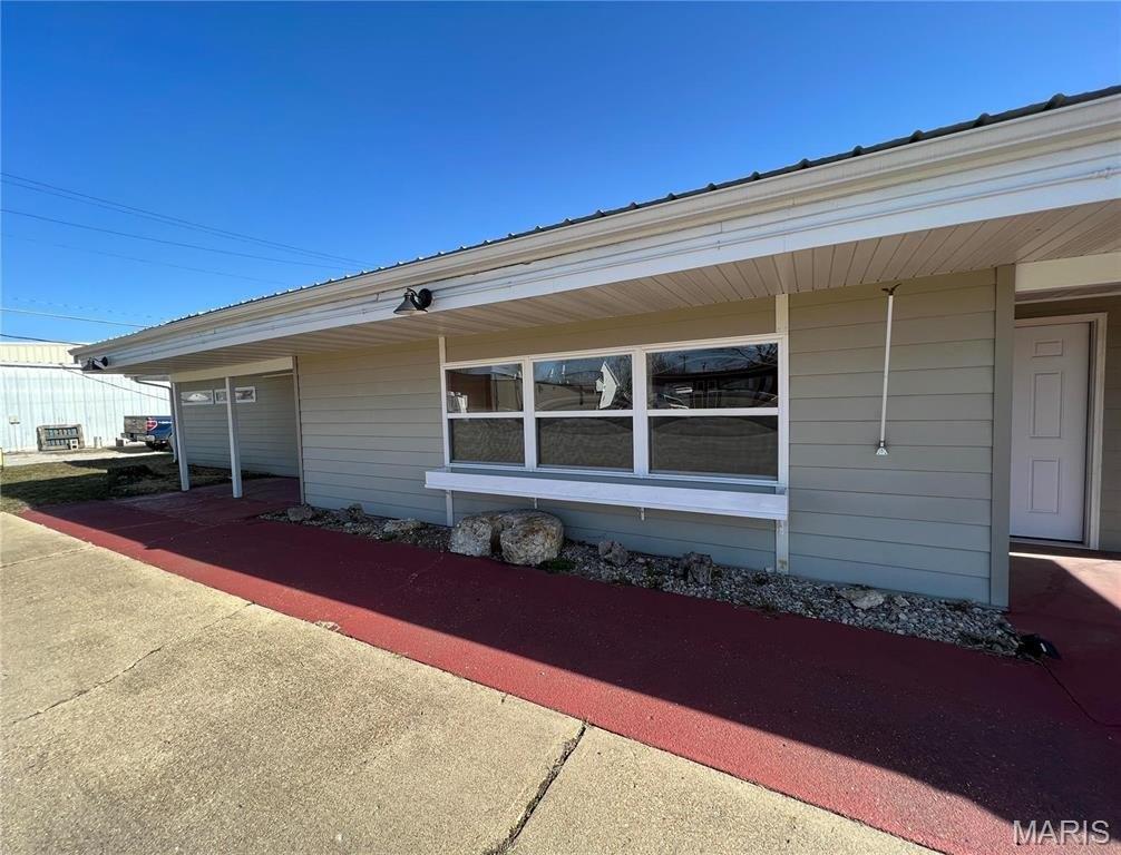 Property Image for 106 S Chestnut Street