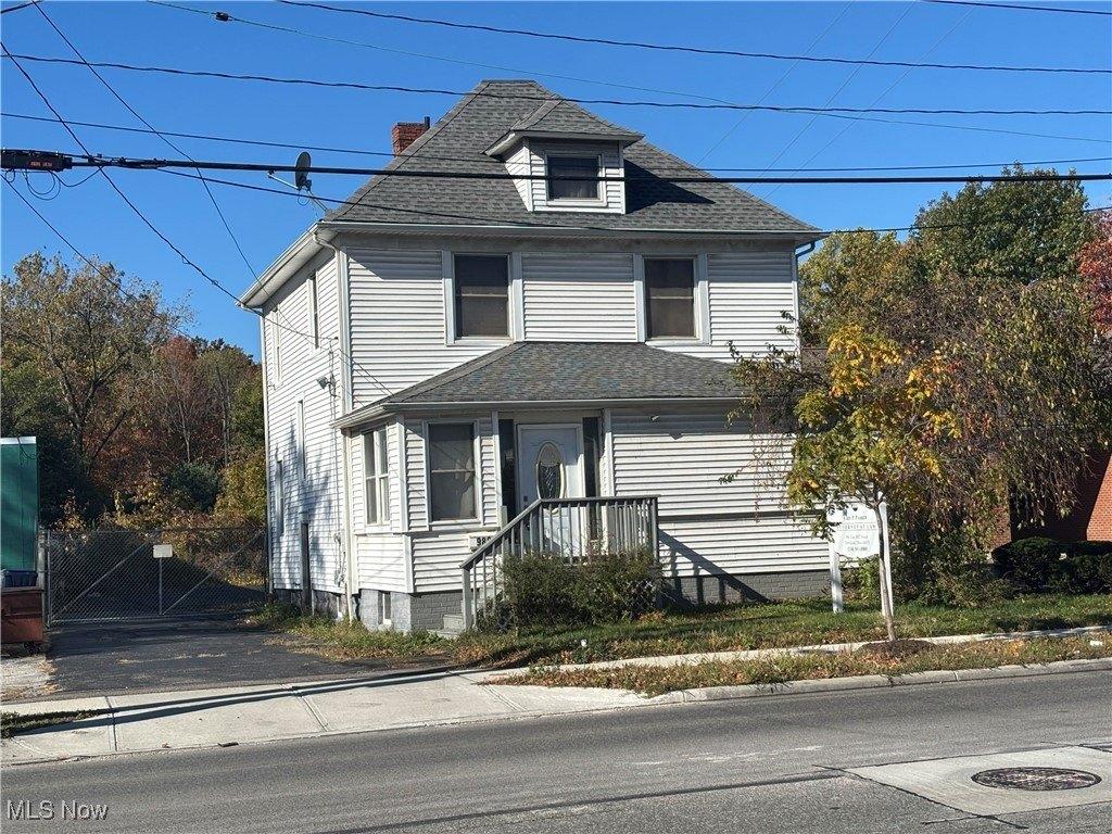 Property Image for 988 E 185th Street