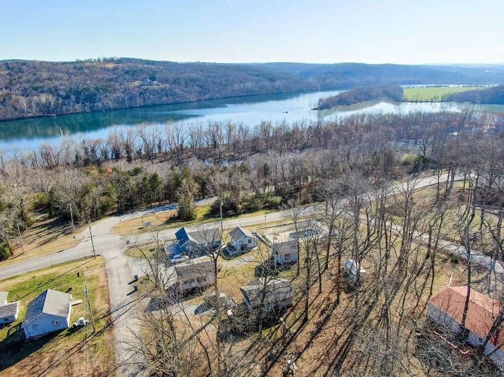 Property Image for 111 Kansas Avenue