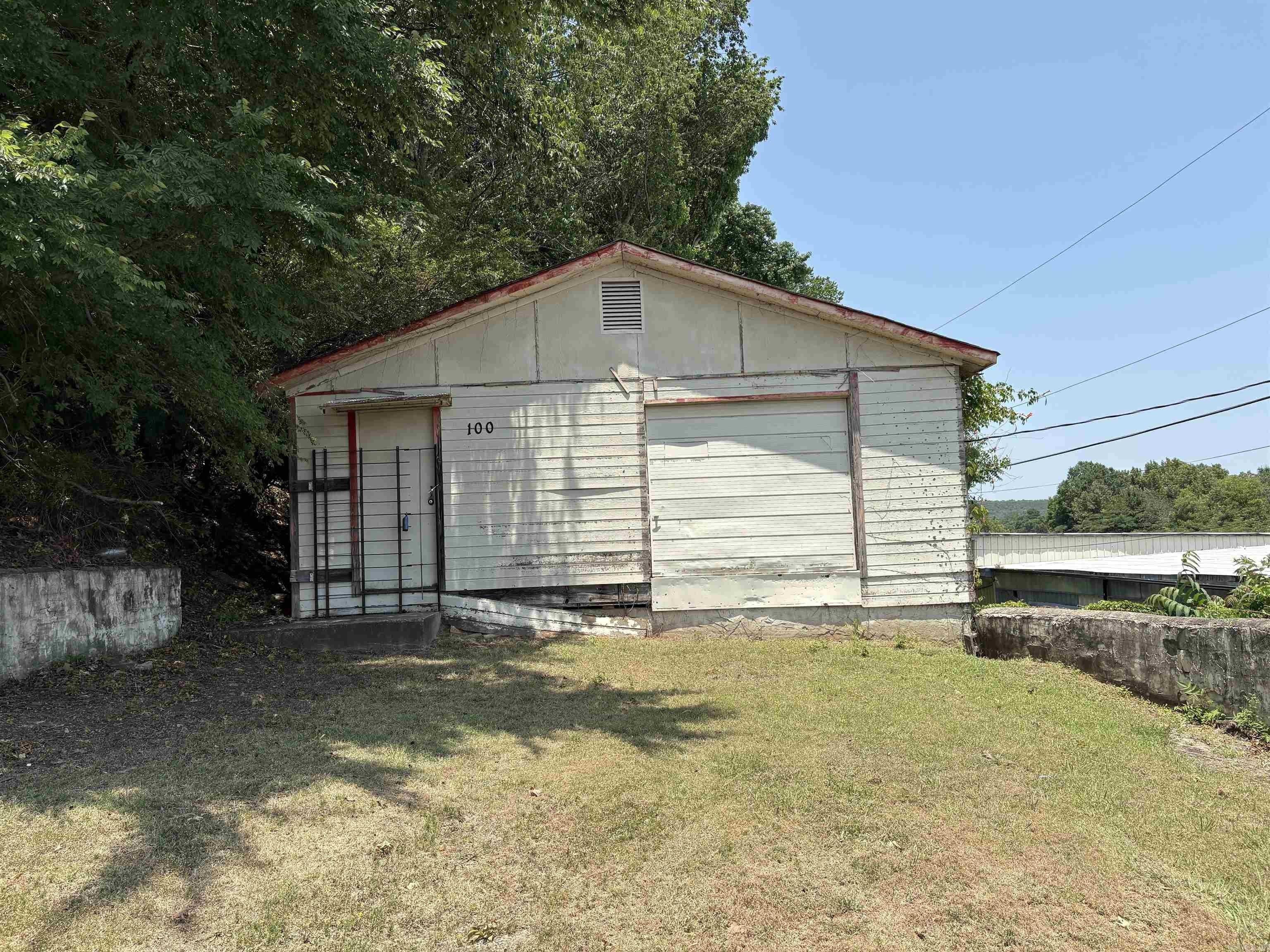 Property Image for 100 Sierra Madre Dr