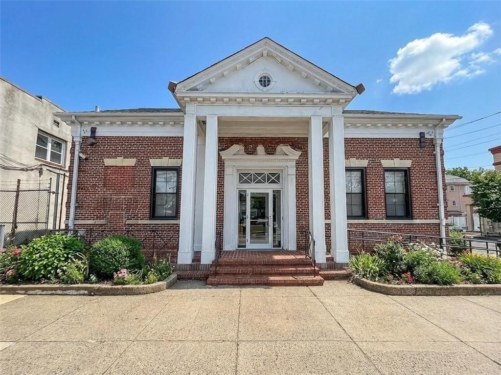 Property Image for 257 New Dorp Lane