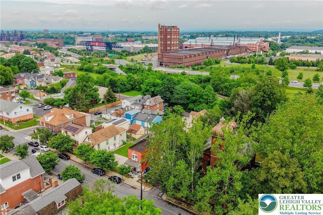 Property Image for 1521 E 6th Street