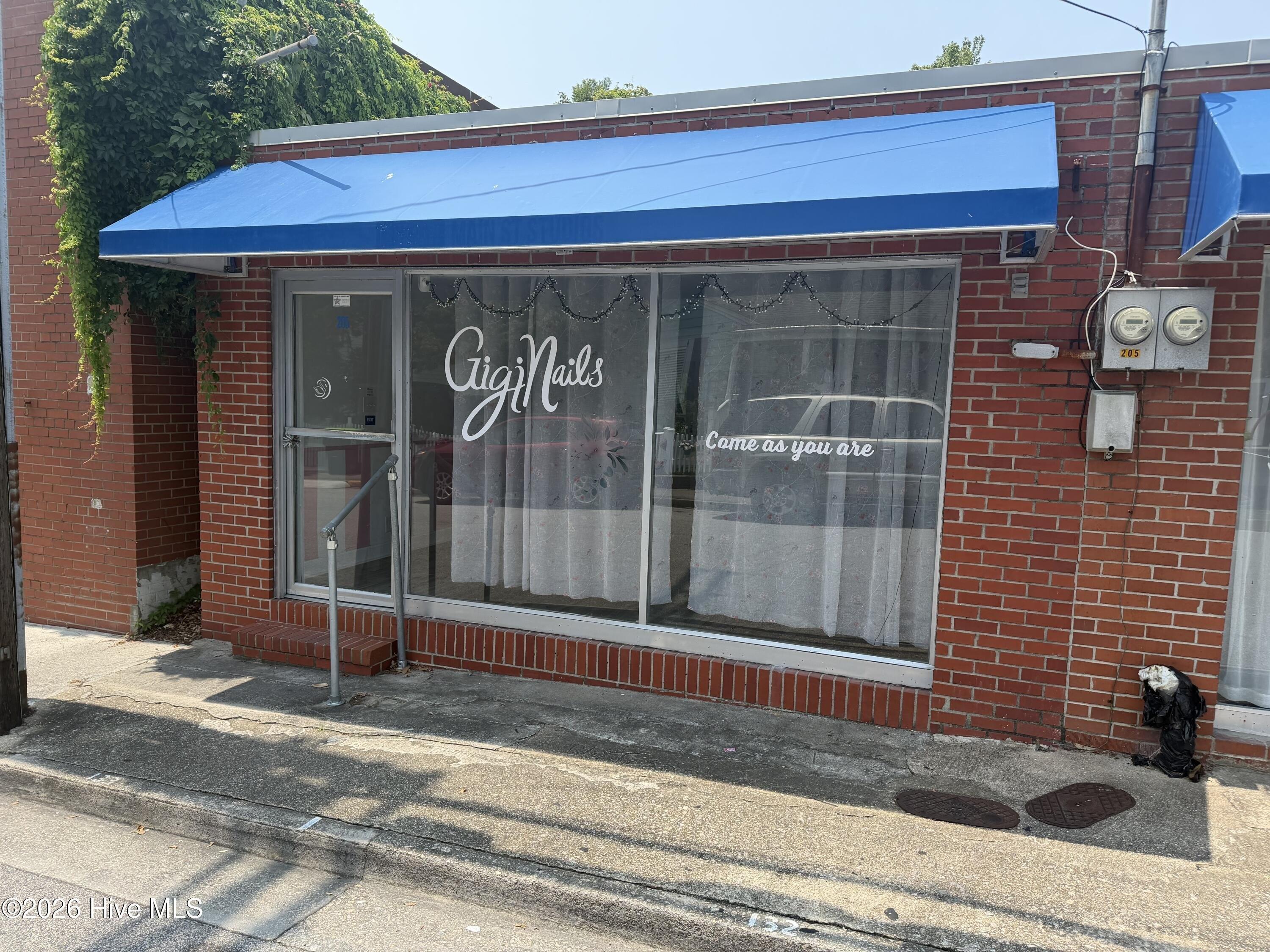 Property Image for 205 W Main Street