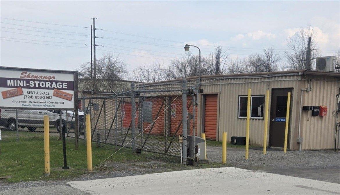 Property Image for 405 W Grant St