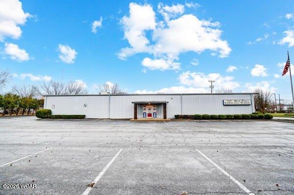 Property Image for 150 W Grand Avenue