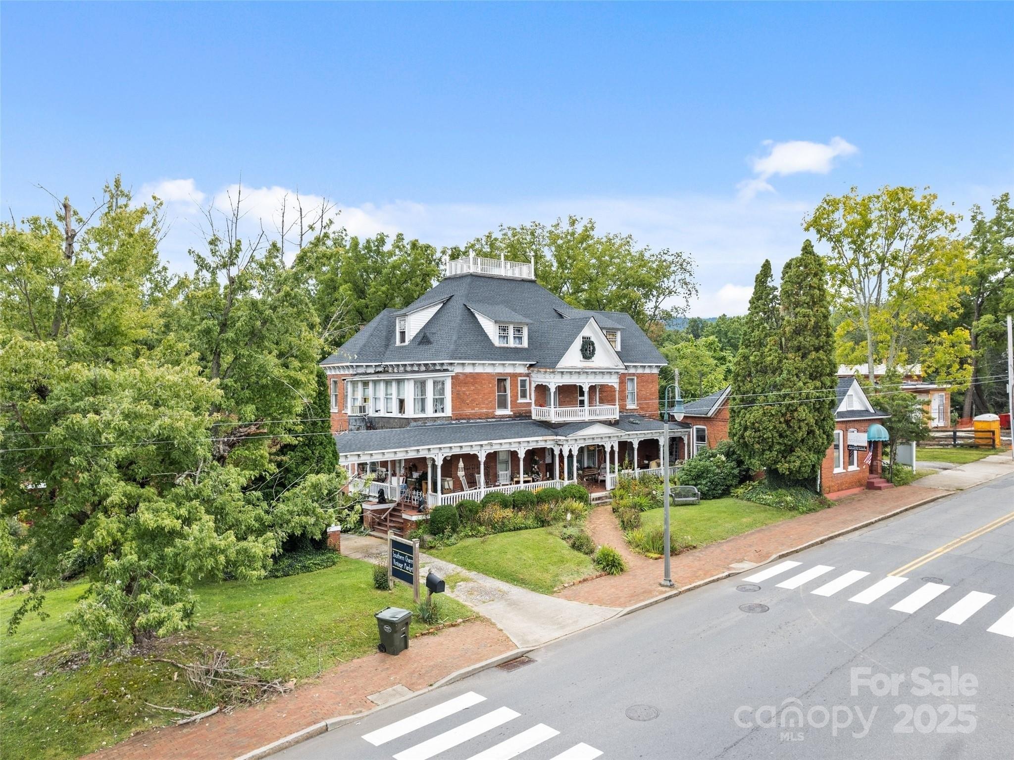 Property Image for 123 S Main Street