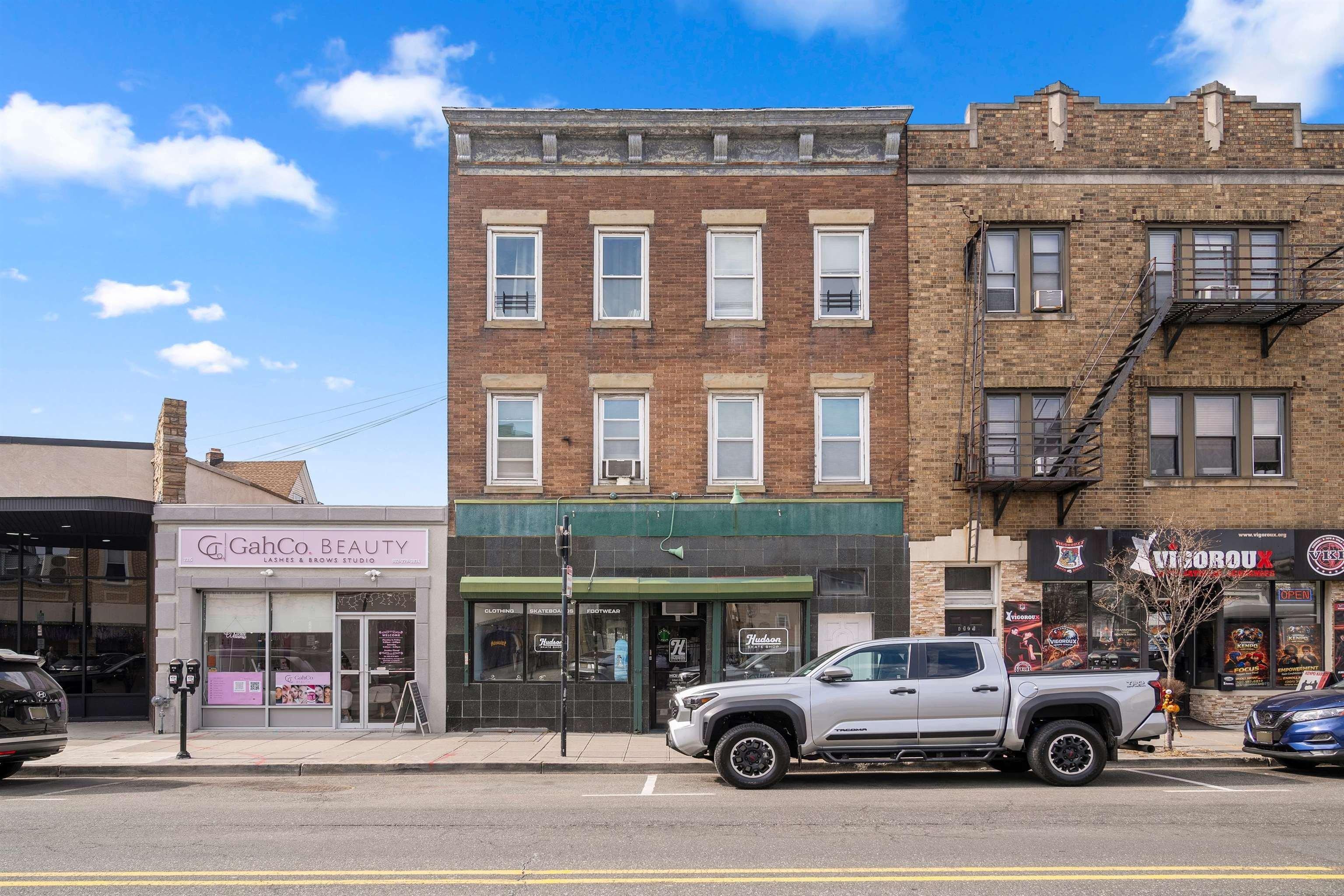 Property Image for 7317 Broadway