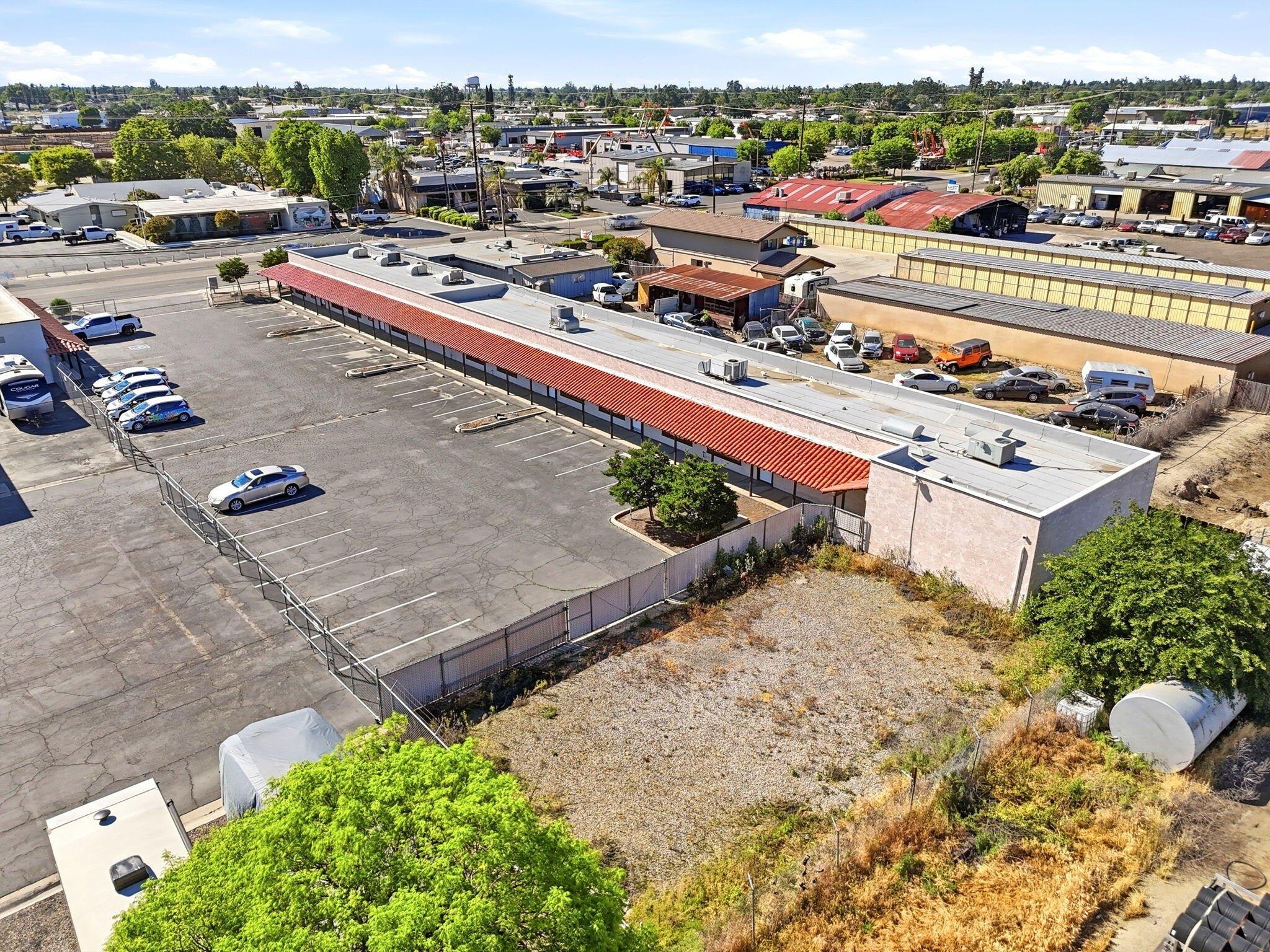 Property Image for 724 N Ben Maddox Way