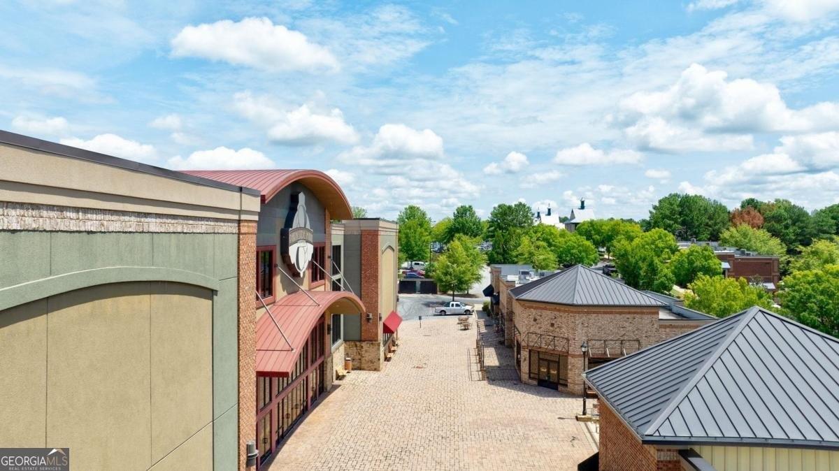 Property Image for 1050 Parkside Main