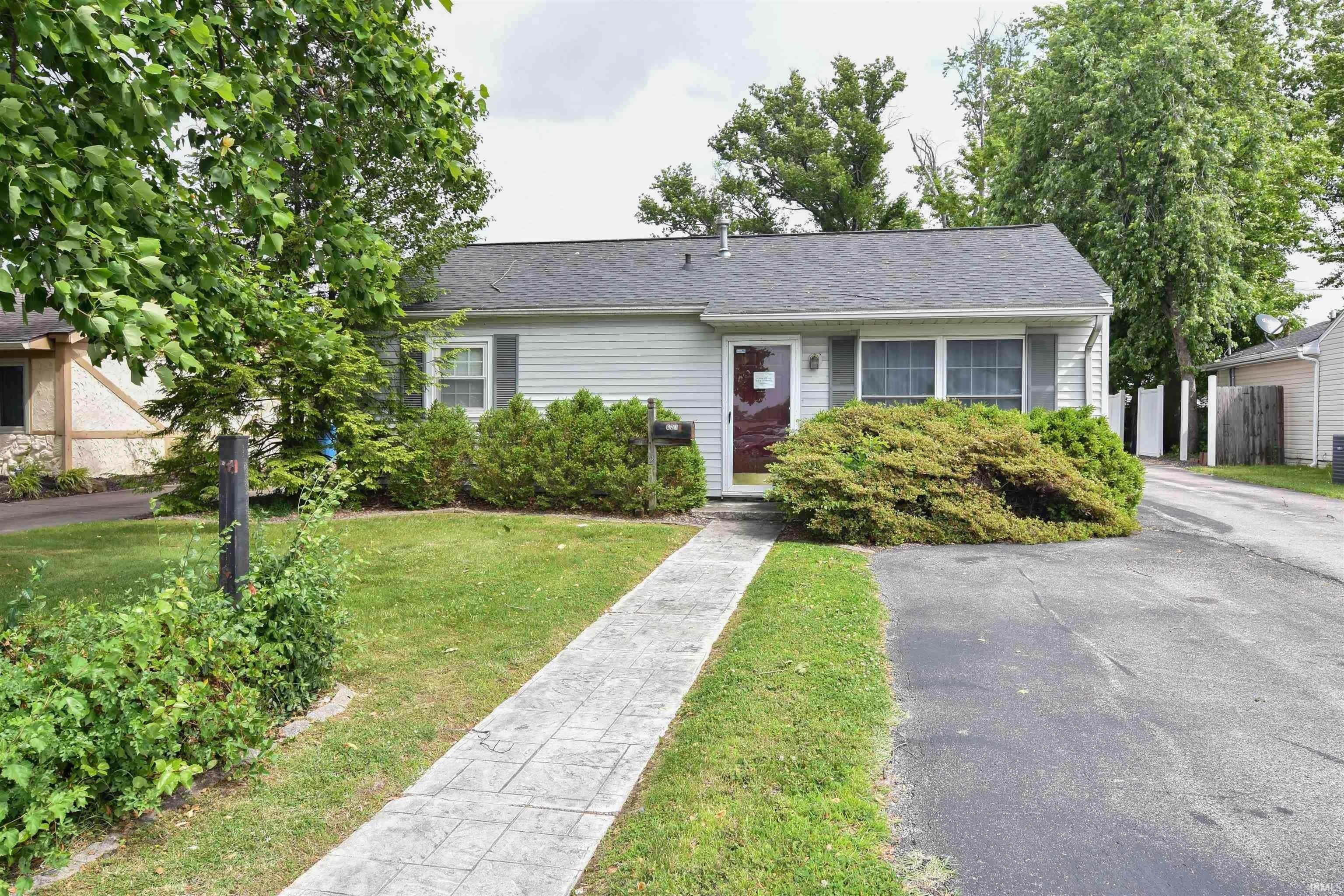 Property Image for 621 W Mill Road