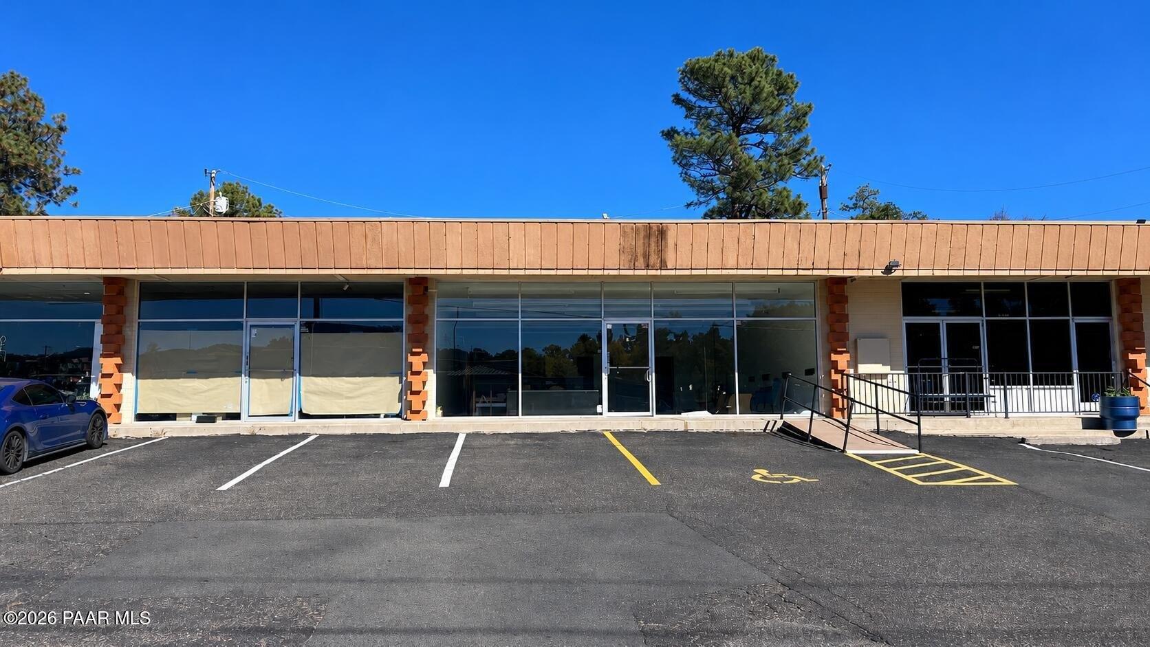 Property Image for 1438 W Gurley Street