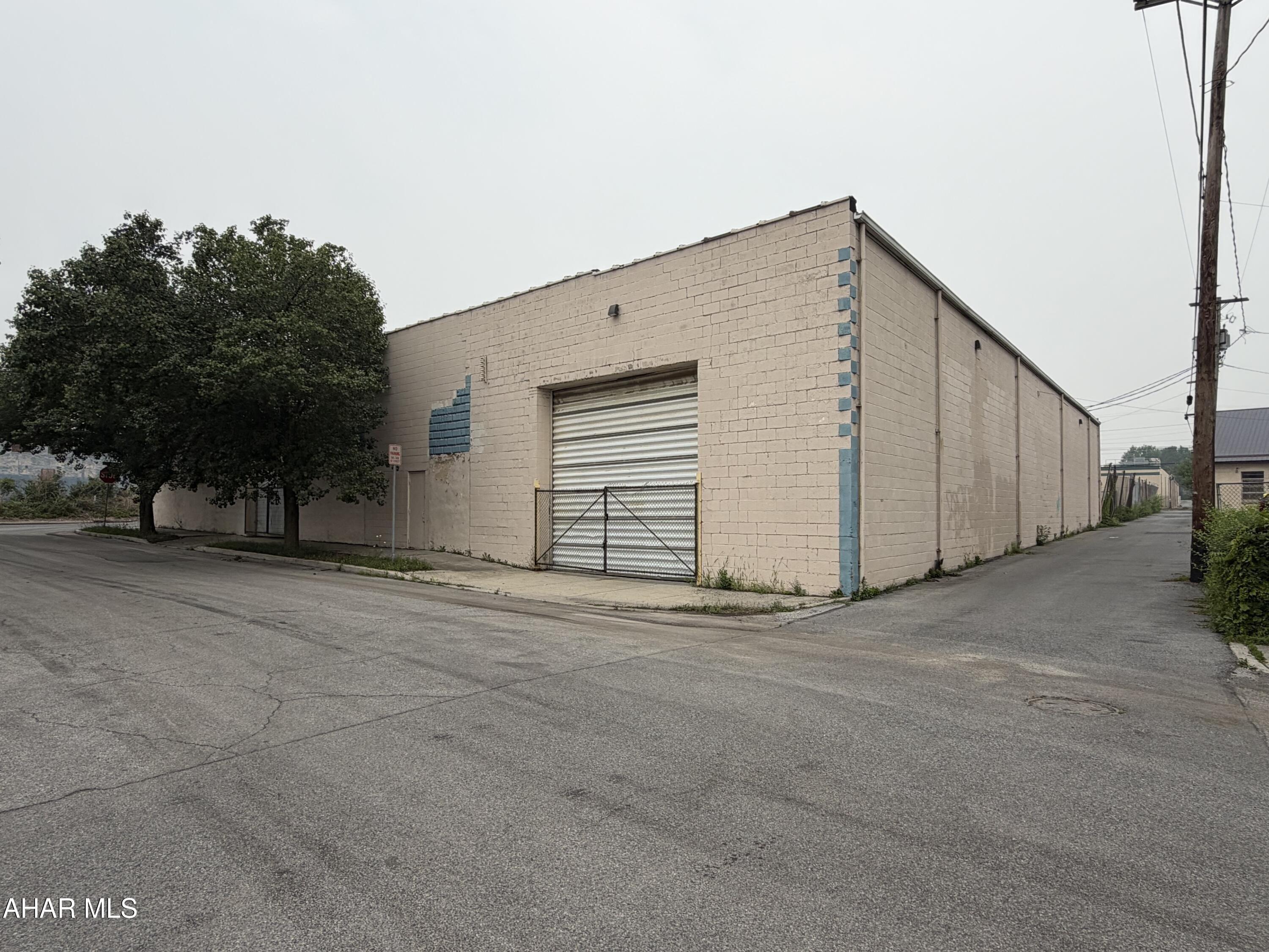 Property Image for 1917 9th Avenue