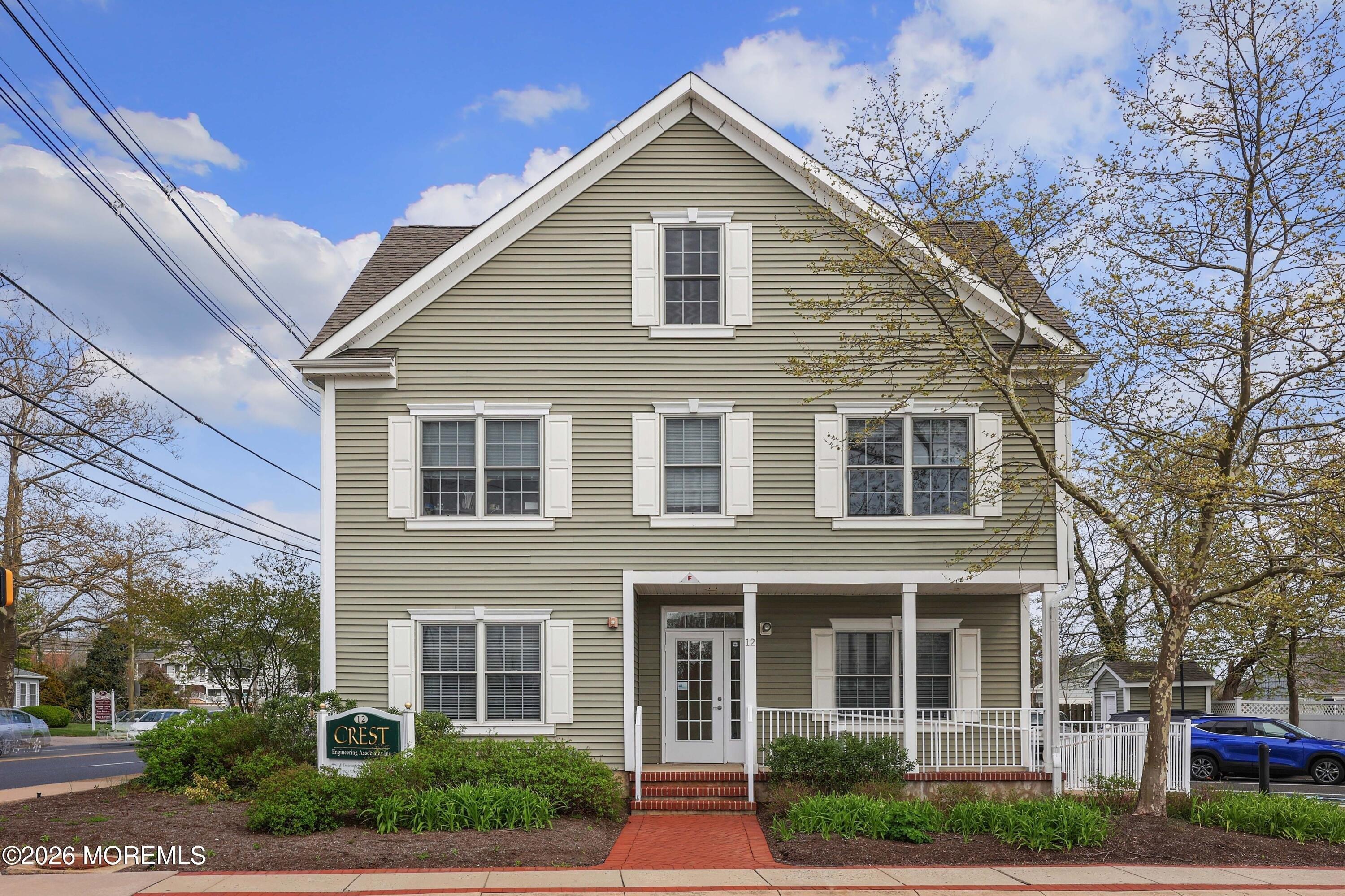 Property Image for 12 Robbins Parkway