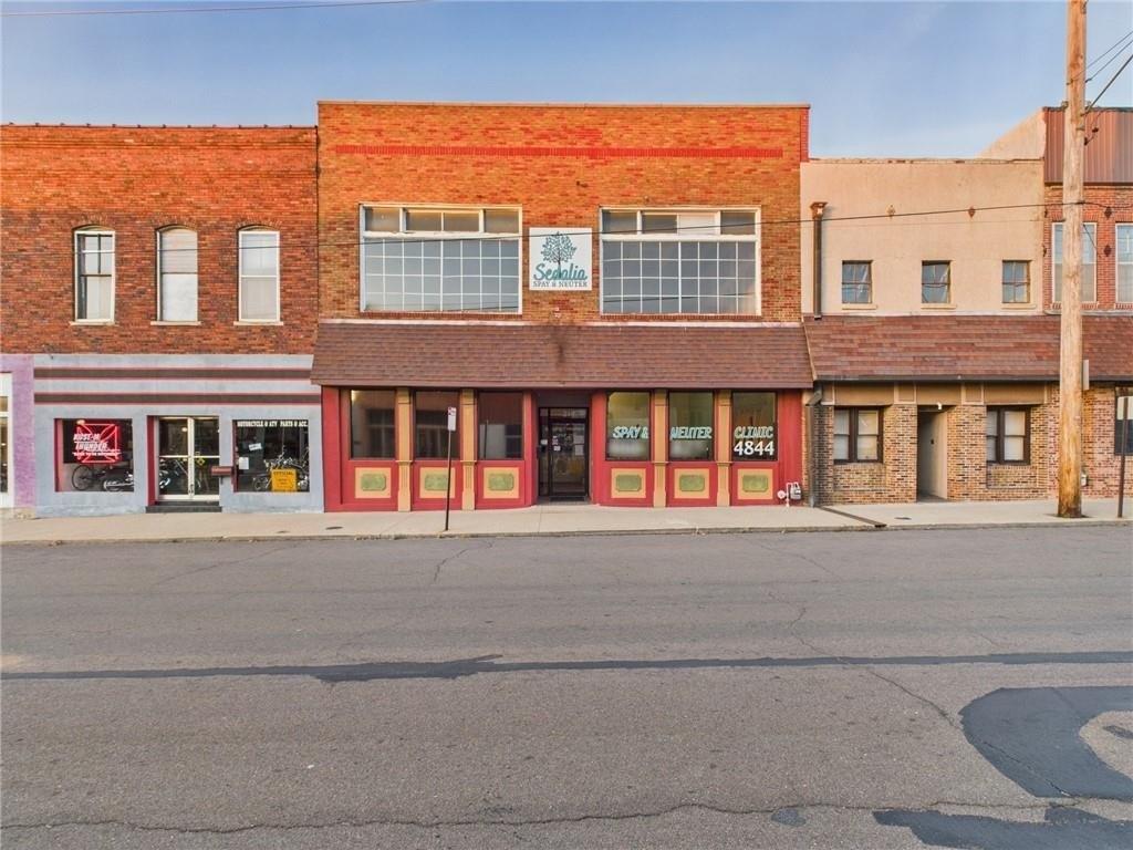 Property Image for 214 W Main