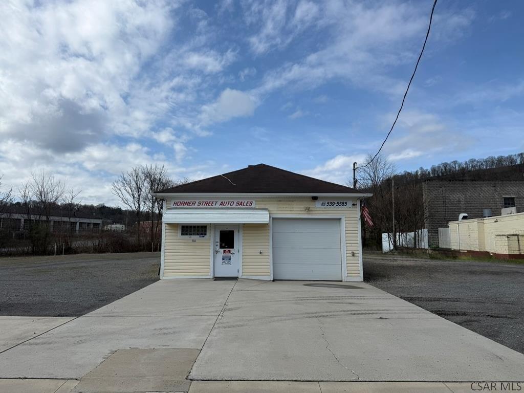 Property Image for 830 Horner Street