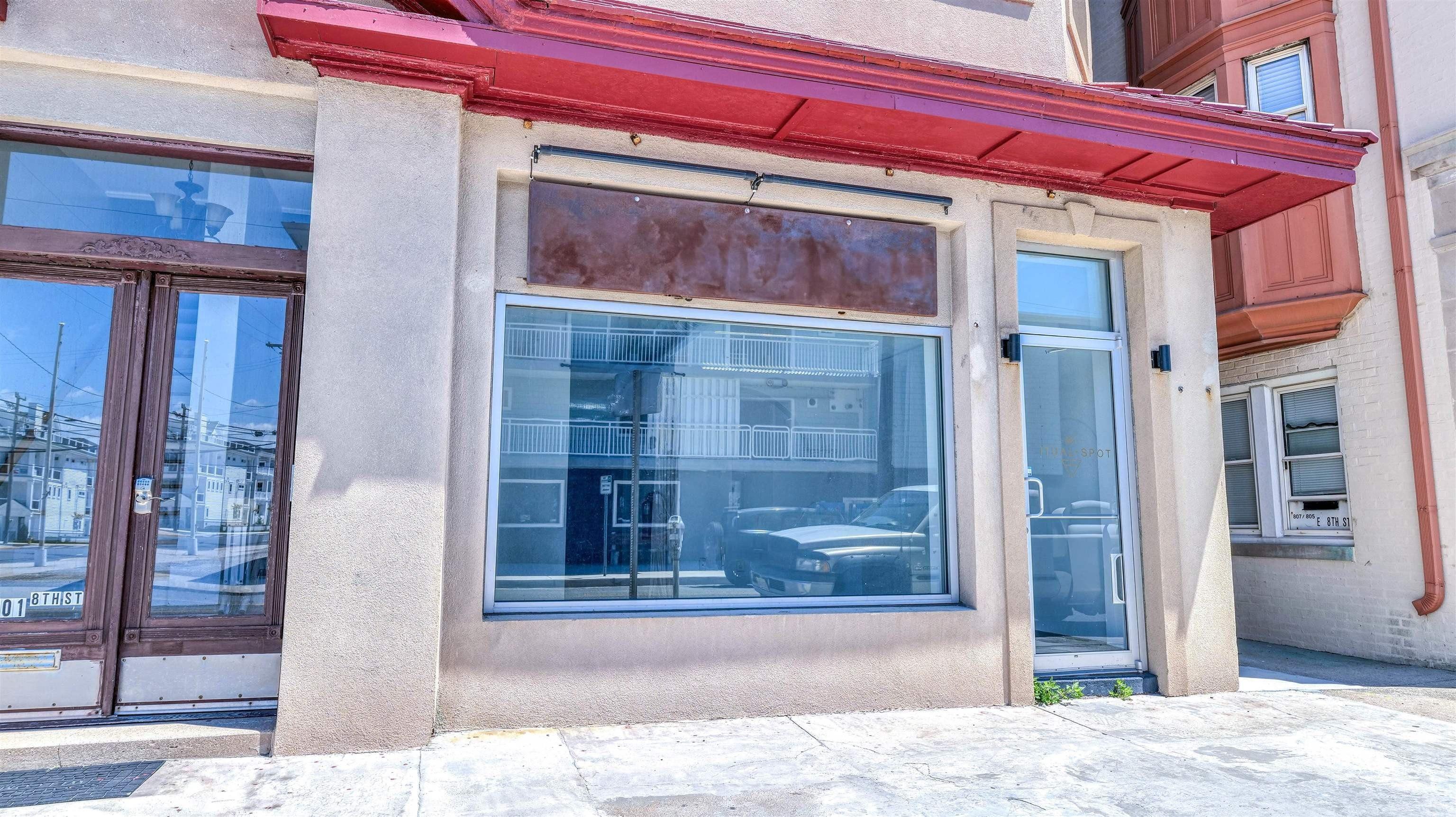 Property Image for 803 E 8th Street