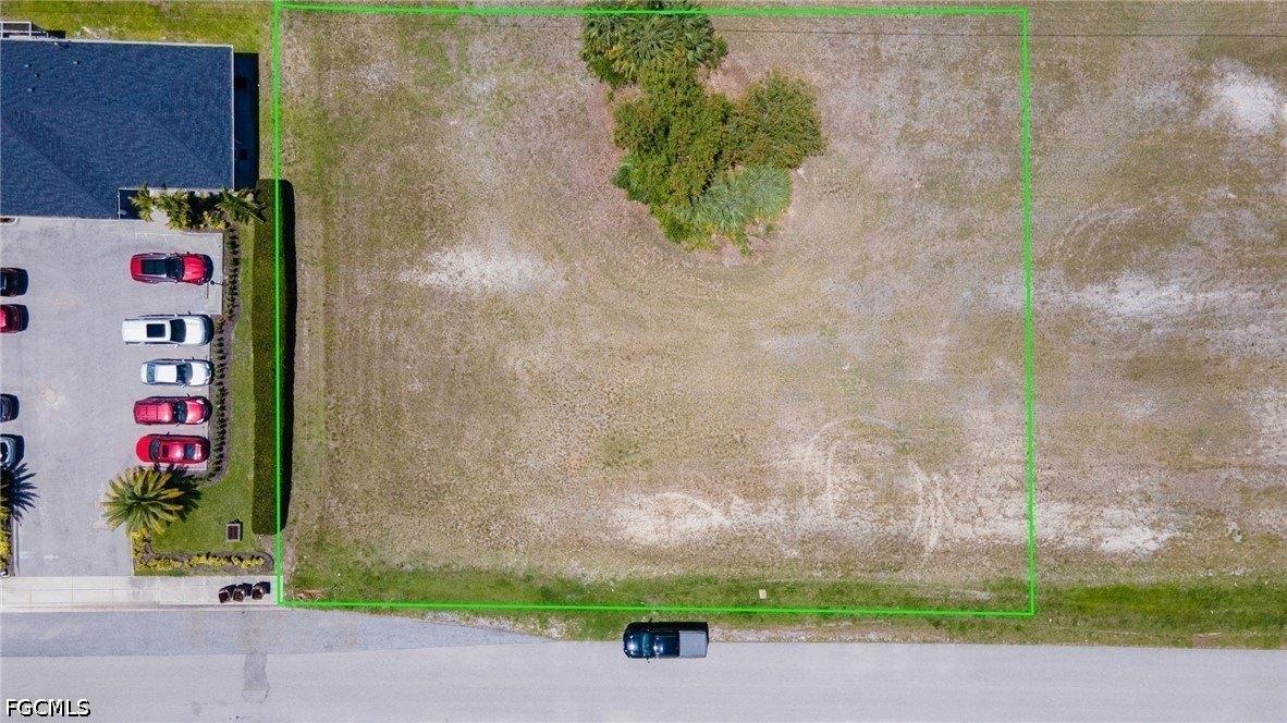 Property Image for 625 & 621 SW 4th Street