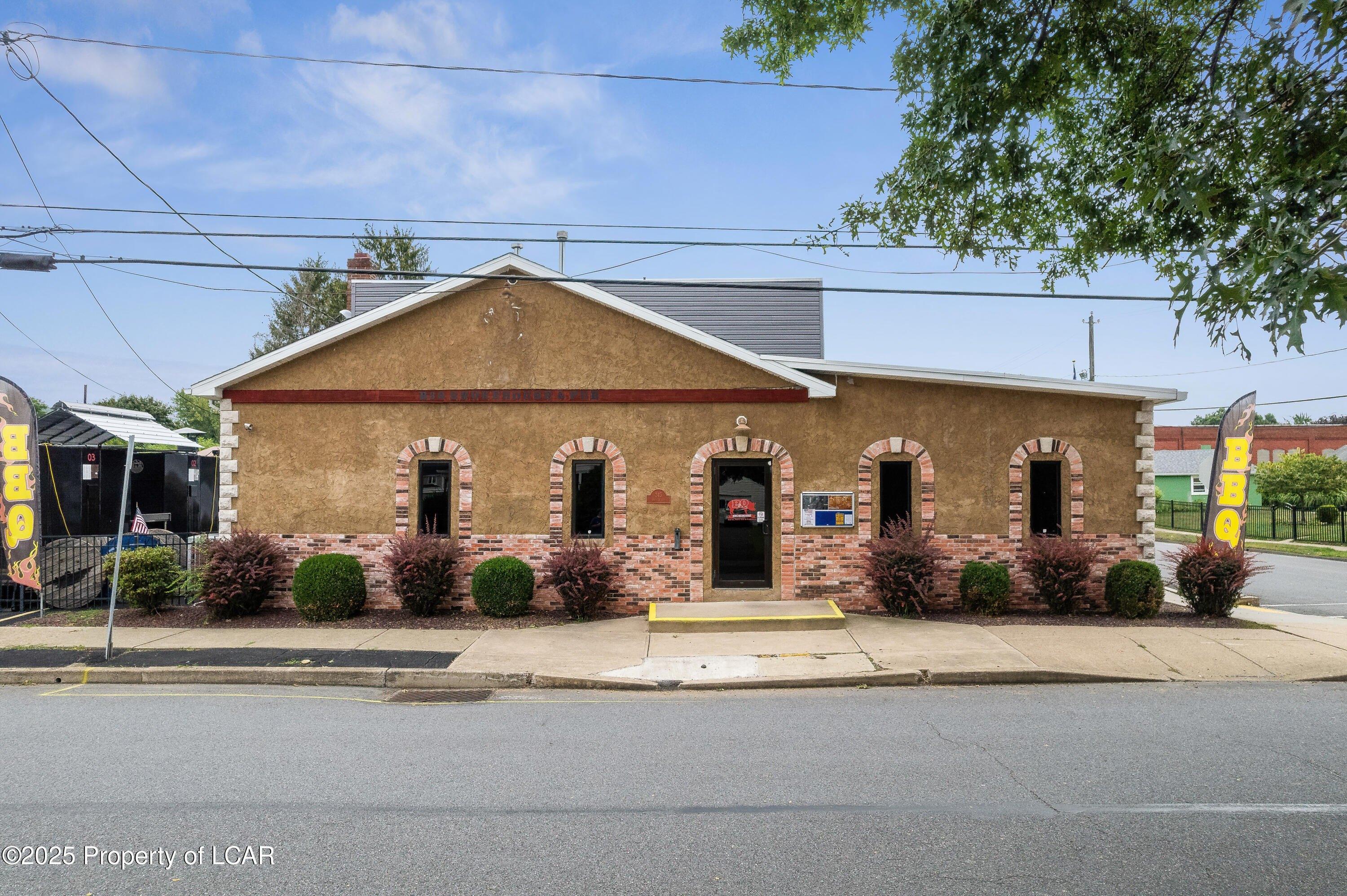 Property Image for 245 Owen Street