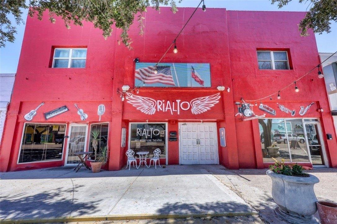 Property Image for 327 S Commercial Street