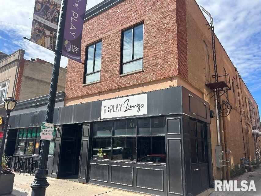 Property Image for 217-219 S 5TH Street