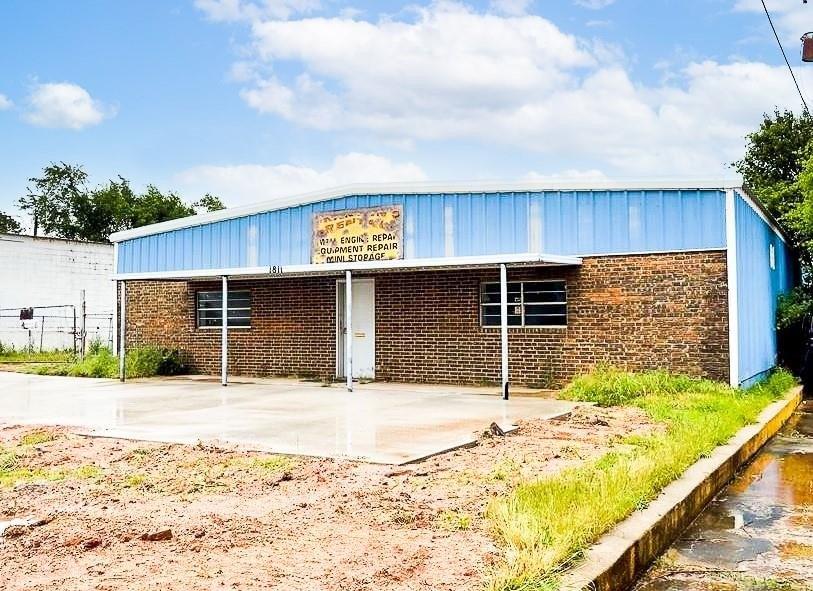 Property Image for 1811 N Harrison Street