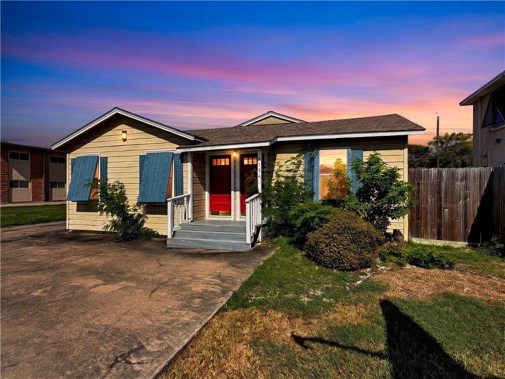 Property Image for 3458 S Alameda Street