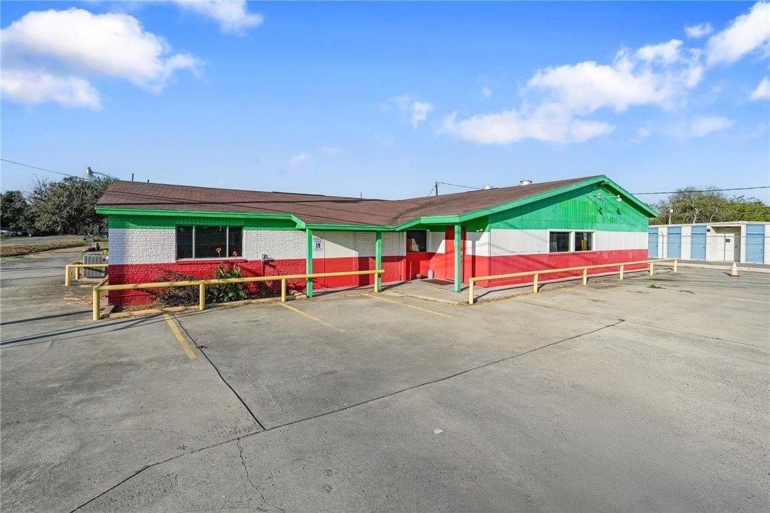 Property Image for 10136 Leopard Street