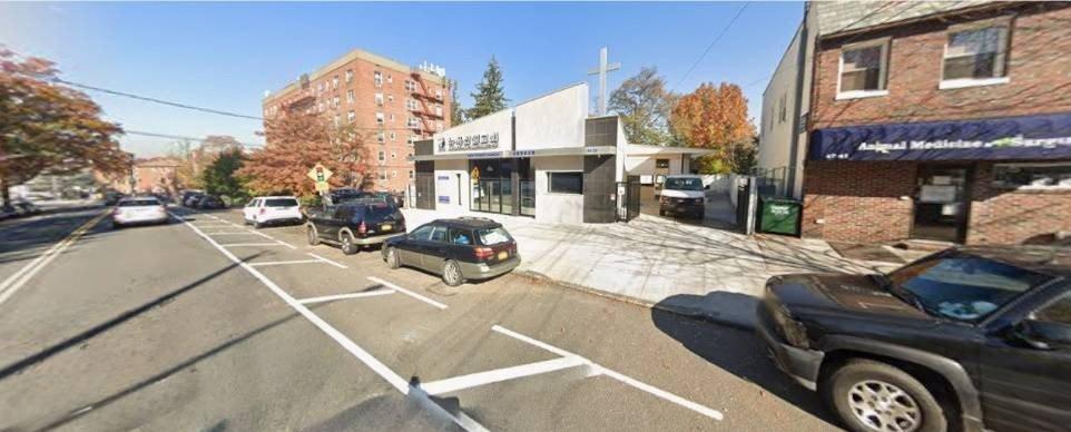 Property Image for 47-33 Little Neck Pkwy Community Facility House of Worship