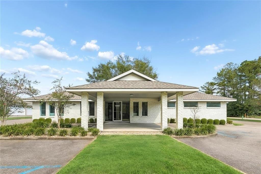 Property Image for 15739 Professional