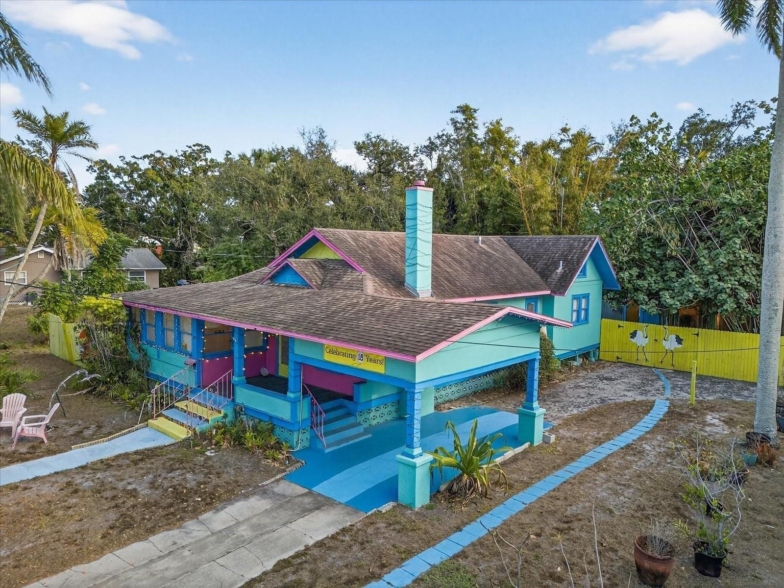 Property Image for 1019 10TH Avenue W