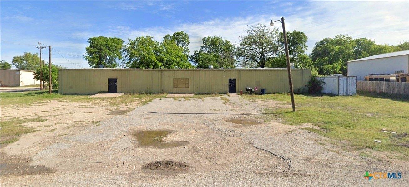 Property Image for 806 E French Avenue