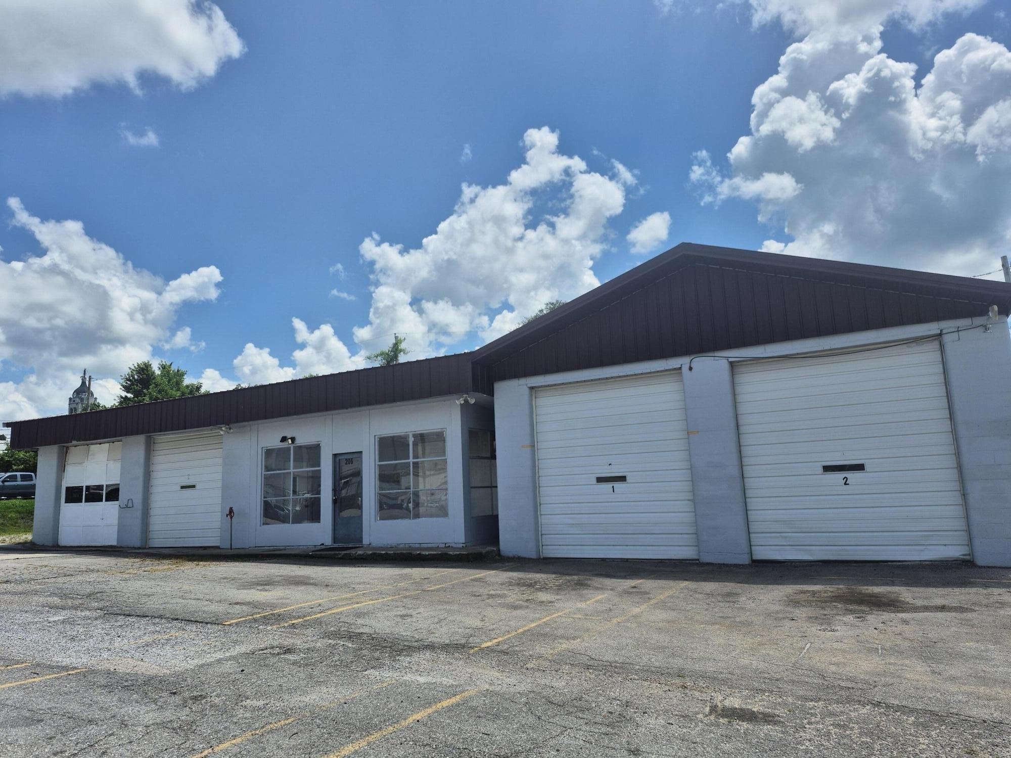 Property Image for 206 W North Street