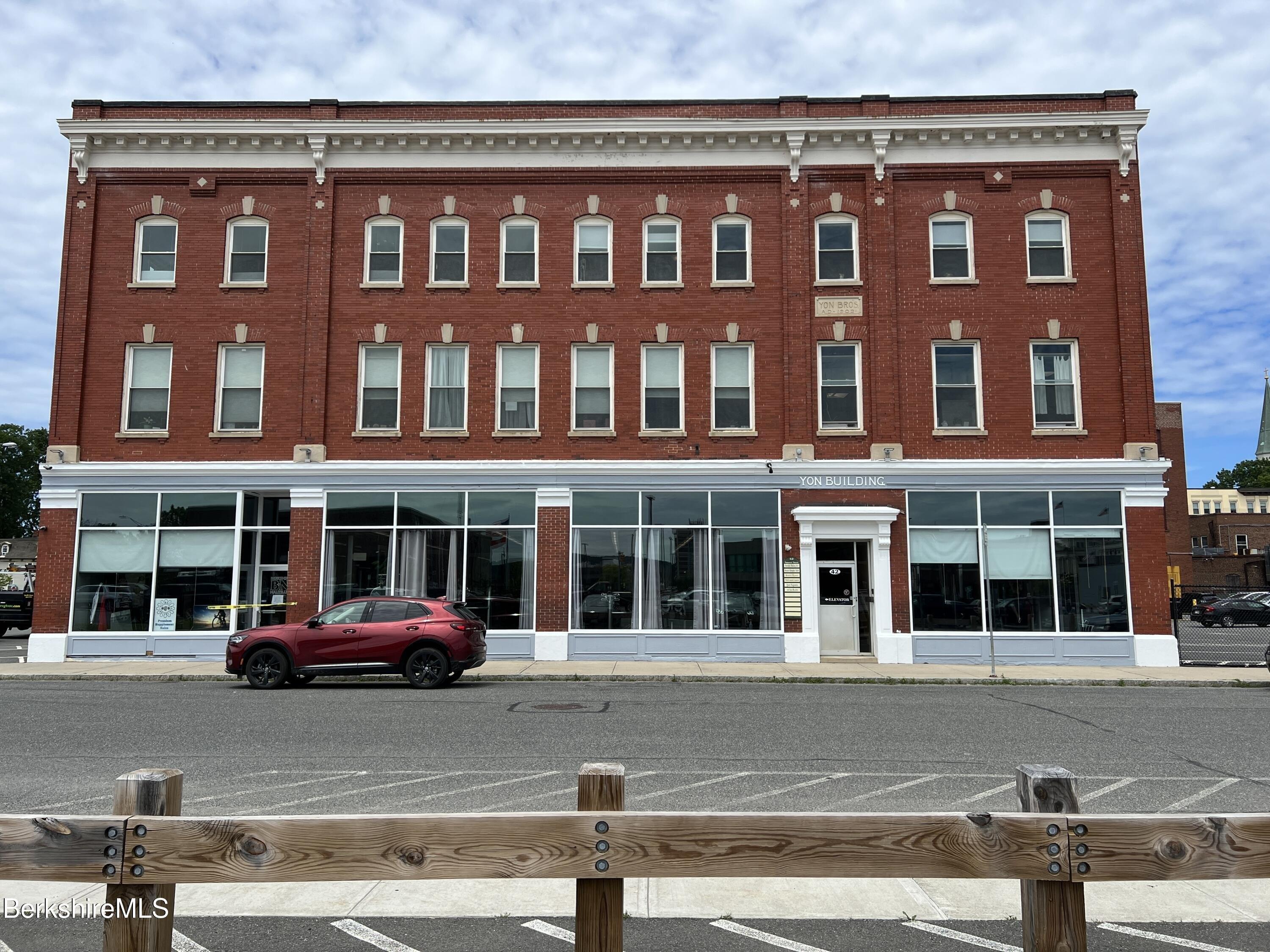 Property Image for 42 Summer St