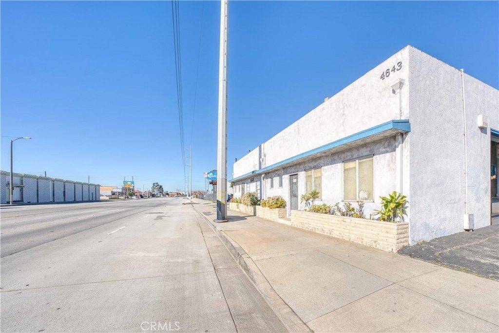 Property Image for 4643 W Rosecrans