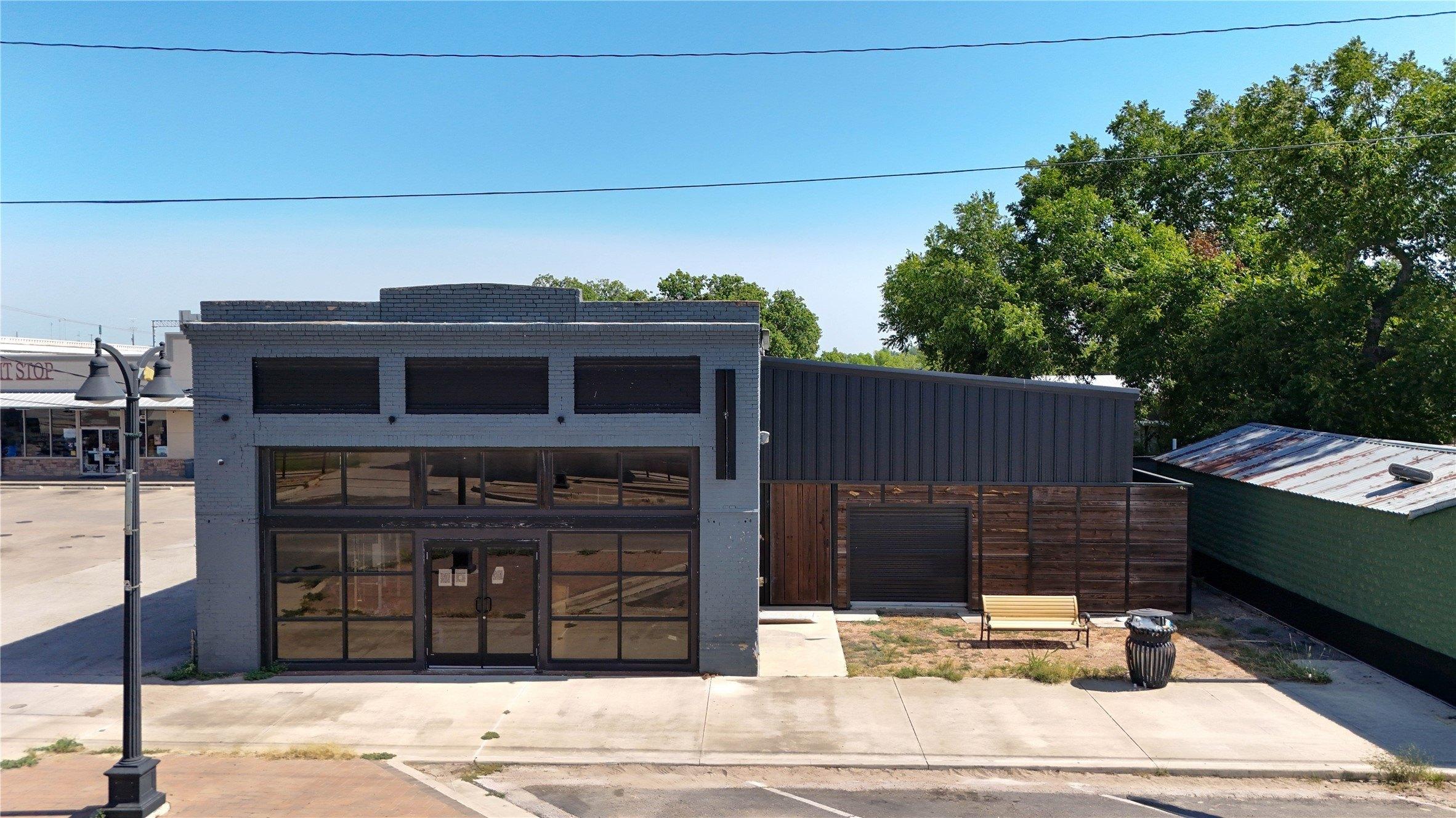 Property Image for 16 E Main Street