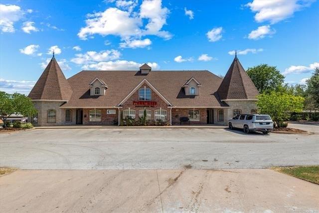 Property Image for 2114 SE Washington Boulevard