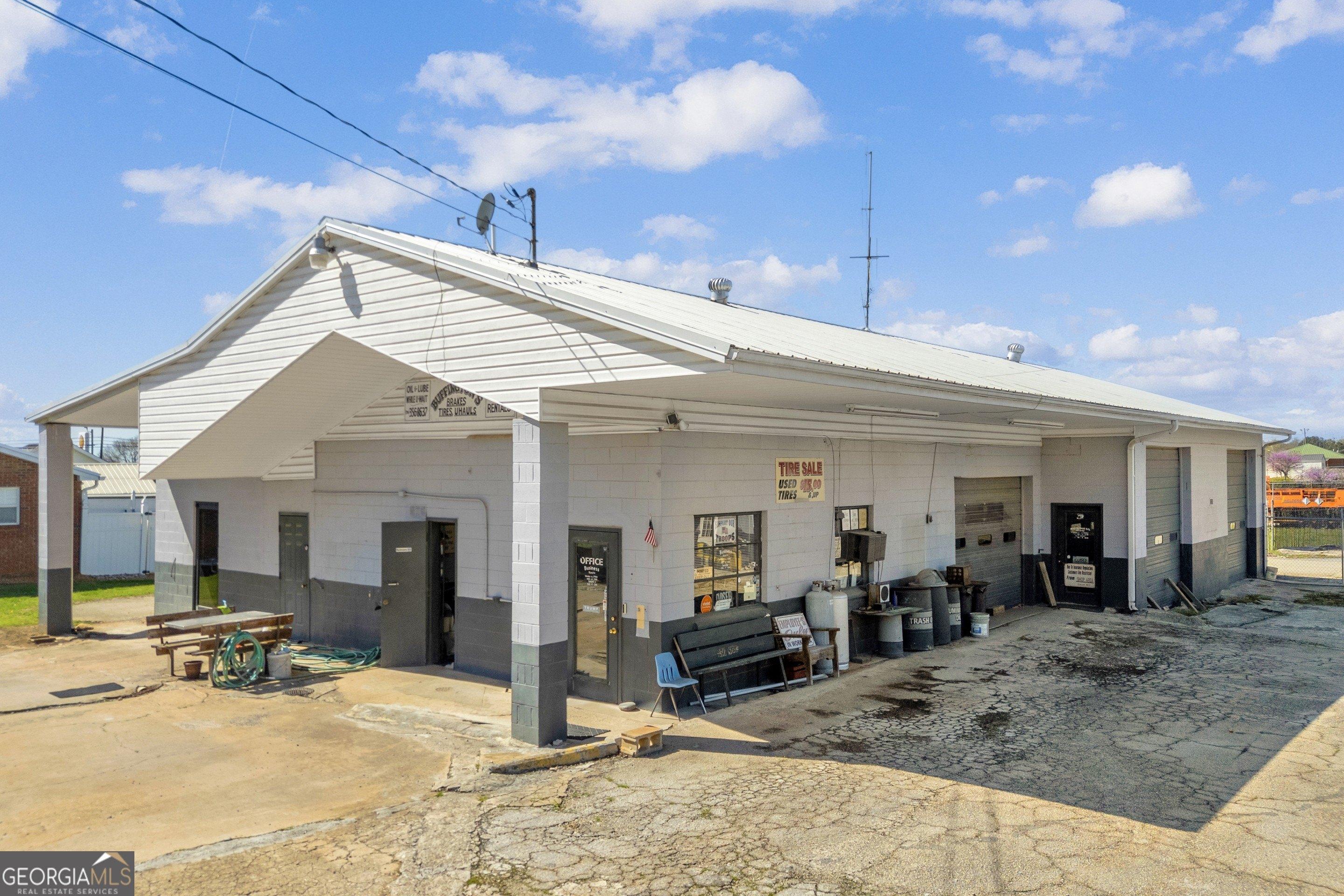 Property Image for 110 Maurice Way